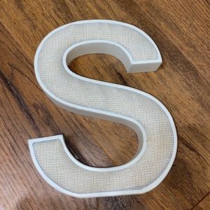 Wood/fabric “S”